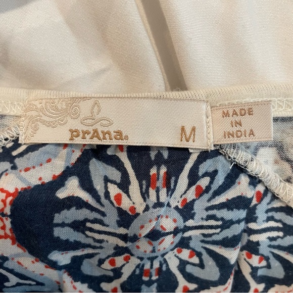 PrAna boho Chic Mandala Jivani Top Long Sleeves mosaic pattern athleisure Medium - Picture 6 of 12